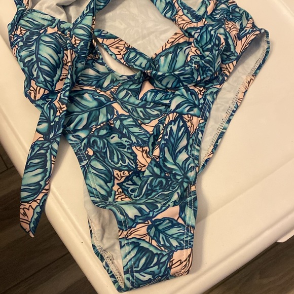 Brand new women’s one piece bathing suit size large - Picture 2 of 6